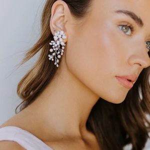 Untamed Petals Moore Earring
